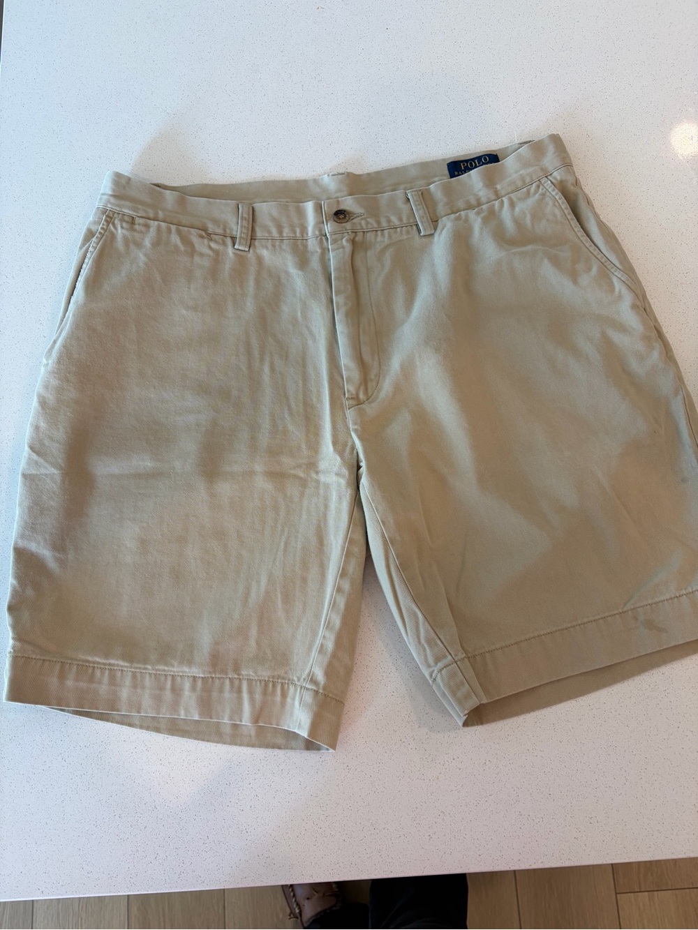 Ralph Lauren Men’s Light Khaki Flat-Front Cotton Shorts